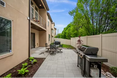 821 E Olivia Ct S, Salt Lake City, UT 84107 - Photo 29