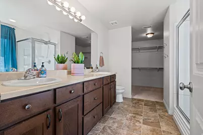 5449 S 2450 W, Roy, UT 84067 - Photo 17
