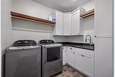 125 E 200 N, Centerfield, UT 84622 - Photo 11