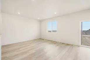 3426 N Hannah St, Eagle Mountain, UT 84005 - Photo 9