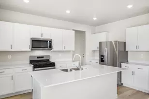 3426 N Hannah St, Eagle Mountain, UT 84005 - Photo 13