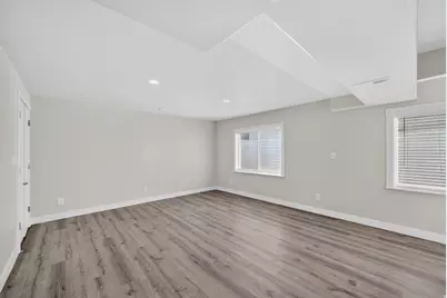 112 W Crystal Bay Dr, Stansbury Park, UT 84074 - Photo 17