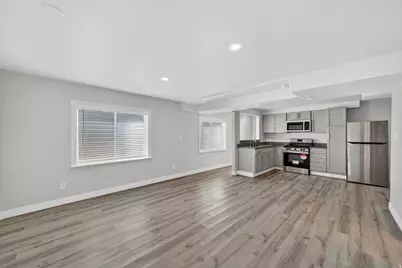 112 W Crystal Bay Dr, Stansbury Park, UT 84074 - Photo 15