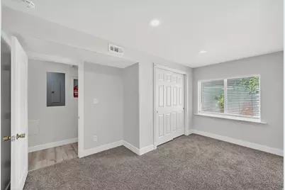 112 W Crystal Bay Dr, Stansbury Park, UT 84074 - Photo 21