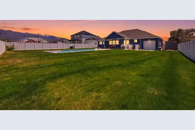 1380 W 50 N, Layton, UT 84041 - Photo 3