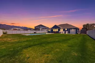 1380 W 50 N, Layton, UT 84041 - Photo 3