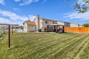 2943 S Dalesend Dr, Magna, UT 84044 - Photo 17