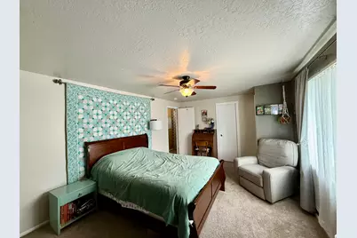 4616 S 3900 W, Roy, UT 84067 - Photo 7