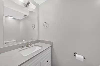 111 Center St #3A, Clearfield, UT 84015 - Photo 9