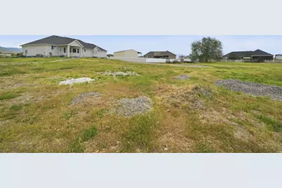 1547 E Owen Cv, Lake Point, UT 84074 - Photo 49