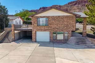 1225 Boulder Ave, Moab, UT 84532 - Photo 3