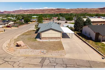 1225 Boulder Ave, Moab, UT 84532 - Photo 9