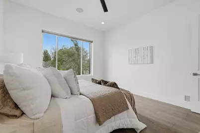 653 E Vandalay Ln, Draper, UT 84020 - Photo 25