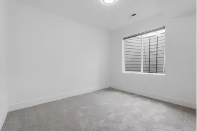 653 E Vandalay Ln, Draper, UT 84020 - Photo 37