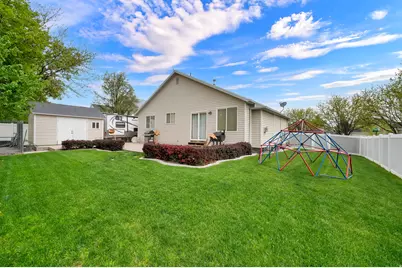 5949 W Fragrant Ln, Herriman, UT 84096 - Photo 31