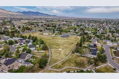 5949 W Fragrant Ln, Herriman, UT 84096 - Photo 45