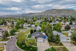 5949 W Fragrant Ln, Herriman, UT 84096 - Photo 35