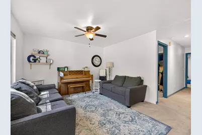 307 N Peach St, Santaquin, UT 84655 - Photo 13