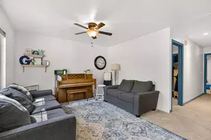 307 N Peach St, Santaquin, UT 84655 - Photo 13