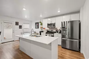 8609 W Meadow Bank Wy, Magna, UT 84044 - Photo 7