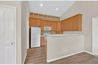 12381 S Stockade Ln, Herriman, UT 84096 - Photo 9