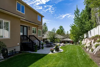1016 S Sage Ln, Fruit Heights, UT 84037 - Photo 13