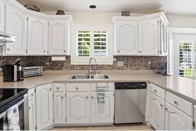 11499 S High Mountain Dr, Sandy, UT 84092 - Photo 19