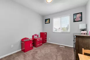 429 E 1700 S, Kaysville, UT 84037 - Photo 17
