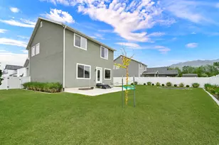 6748 S Harvest Park Ln E, South Weber, UT 84405 - Photo 41