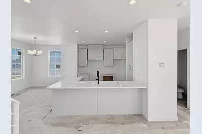 7624 S Clipper Hill Rd W #302, West Jordan, UT 84081 - Photo 5