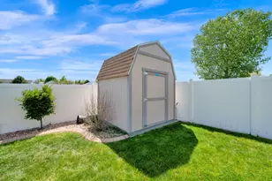 4645 W Emma Mine Dr, Herriman, UT 84096 - Photo 23