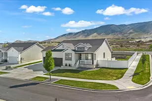 2993 S Yellow Bill Dr, Saratoga Springs, UT 84045 - Photo 3