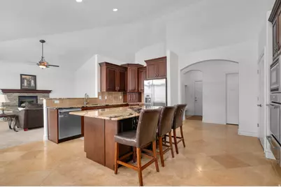 439 E Stokes Ave, Draper, UT 84020 - Photo 11