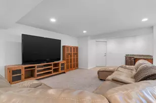 439 E Stokes Ave, Draper, UT 84020 - Photo 25