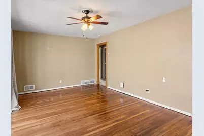 157 W 4400 S, Washington Terrace, UT 84405 - Photo 5