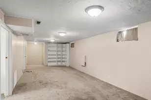 157 W 4400 S, Washington Terrace, UT 84405 - Photo 17