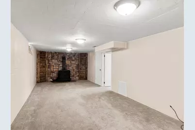 157 W 4400 S, Washington Terrace, UT 84405 - Photo 15