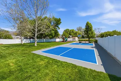 1429 Flint Meadow Dr, Kaysville, UT 84037 - Photo 47