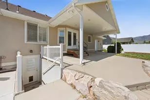 1429 Flint Meadow Dr, Kaysville, UT 84037 - Photo 43