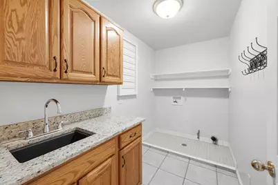 1429 Flint Meadow Dr, Kaysville, UT 84037 - Photo 15