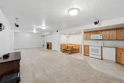 1429 Flint Meadow Dr, Kaysville, UT 84037 - Photo 29