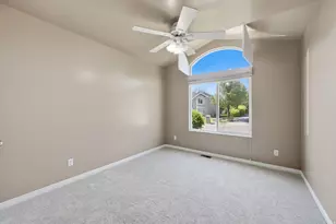 1429 Flint Meadow Dr, Kaysville, UT 84037 - Photo 21