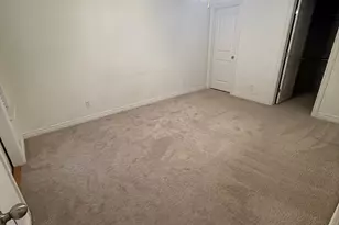 909 S Main St, Layton, UT 84041 - Photo 13