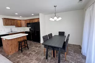 909 S Main St, Layton, UT 84041 - Photo 3