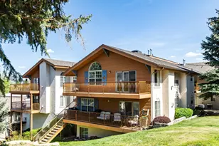 1029 Zermatt Dr, Midway, UT 84049 - Photo 1