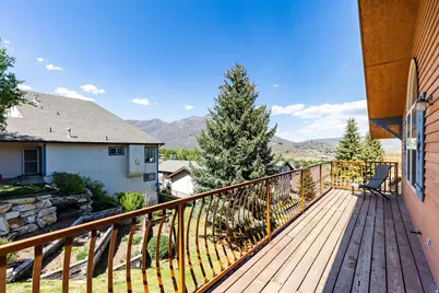 1029 Zermatt Dr #8, Midway, UT 84049 - Photo 9