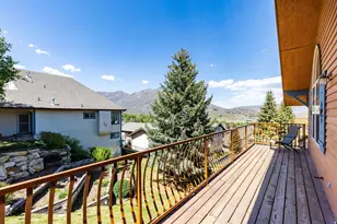 1029 Zermatt Dr, Midway, UT 84049 - Photo 9