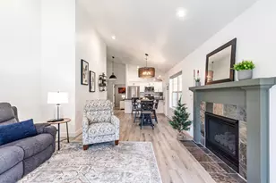 1029 Zermatt Dr, Midway, UT 84049 - Photo 7
