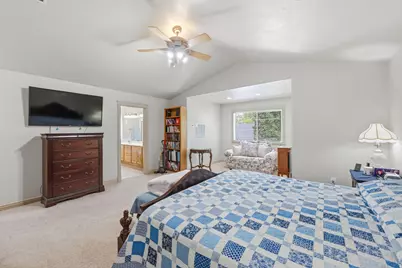 914 N 400 W, Centerville, UT 84014 - Photo 15