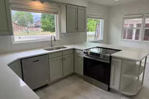 241 N 100 W, Mount Pleasant, UT 84647 - Photo 3